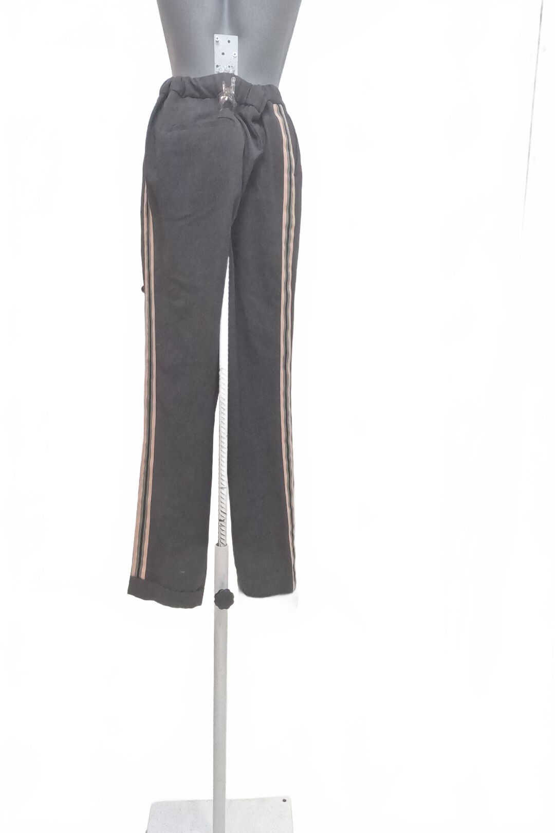 Dámske nohavice Marks & Spencer, farba sivá, veľkosť 42