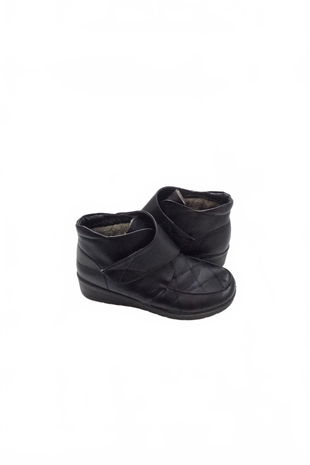 Dámské zimní boty Genesis, barva černá, velikost 39