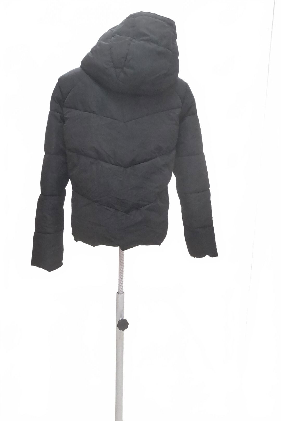 Dámska zimná bunda Cropp, farba čierna, veľkosť S