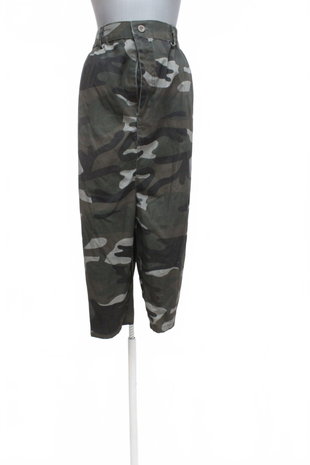 Männer > Kleidung > Hosen, Shorts > Dreiviertelhosen > Sonstiges