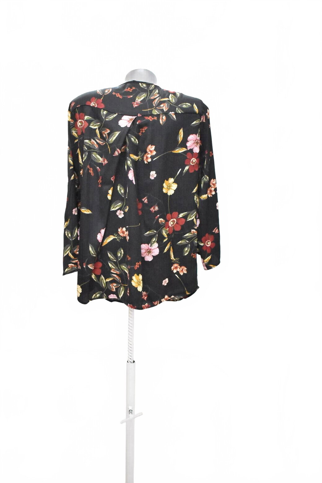 Damen -T-ShirtStradivariusohne Aufdruck,farbegeblümt,größeXL
