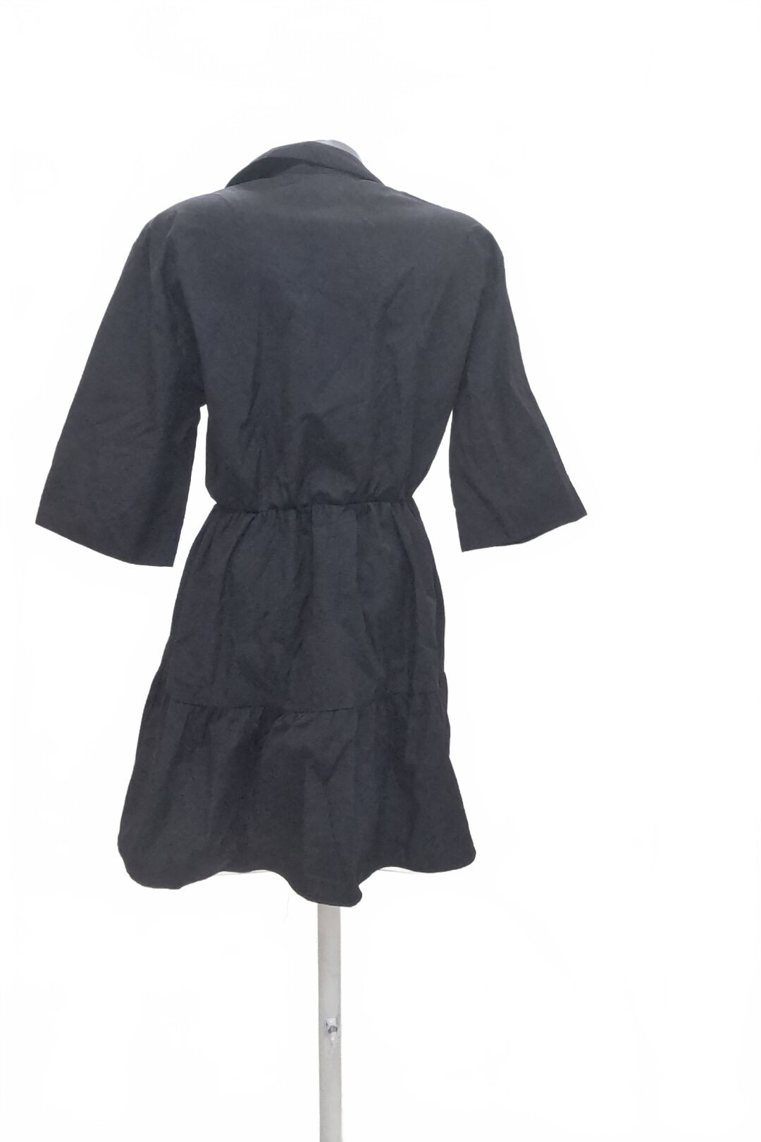 Damen kleid Stradivarius,farbeschwarz,Größe M
