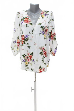 Damen -T-ShirtStradivariusohne Aufdruck,farbegeblümt,größeM