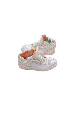 Mädchenschuhe Jordan, Farbe mehrfarbig, Größe 35.