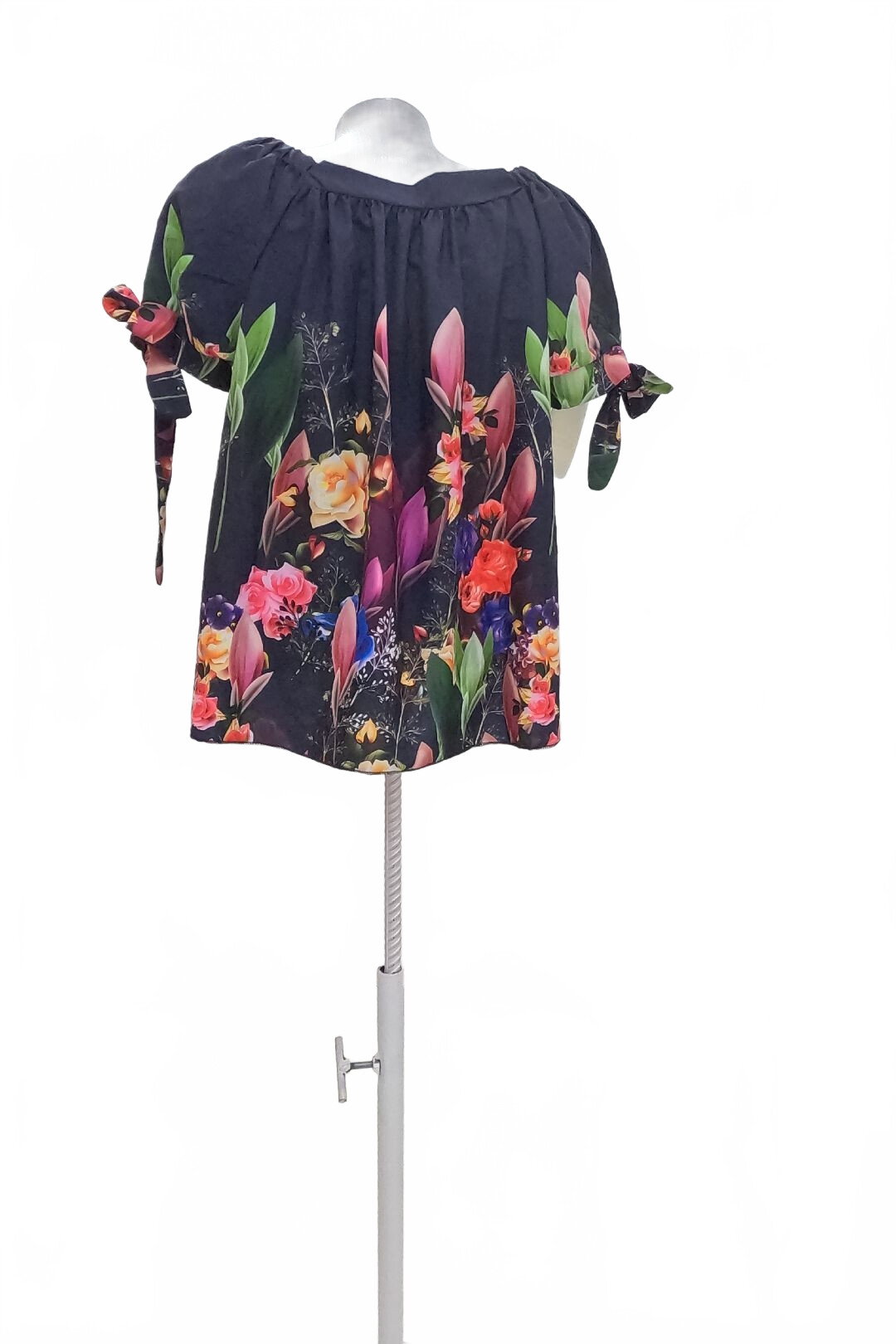 Damen -T-ShirtNew Collectionohne Aufdruck,farbegeblümt,größeL